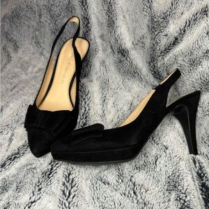 Marc Fisher heels pumps new without box size 8.5 black suede upper.